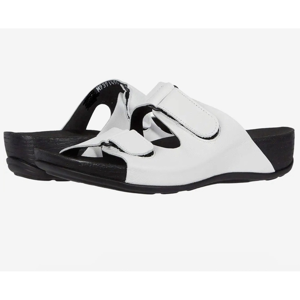 NIB $175 SAS Seaside Slide Sandal 6.5 W Wide White Leather USA Made Adjustable